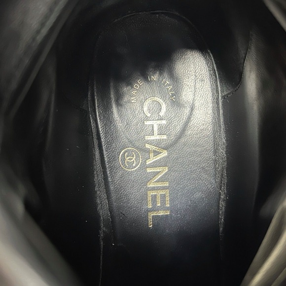 Chanel Black Quilted Patent Leather Drawstring Ankle‎ Boots 40 - Picture 6 of 11